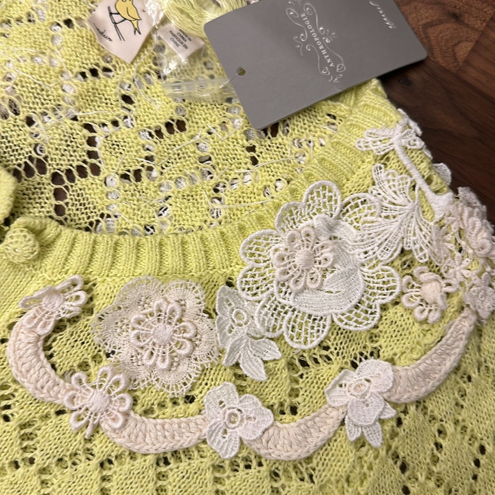 NWT Anthropologie / Medium / Chartreuse L/S sweater with lace floral neckline - Picture 2 of 16